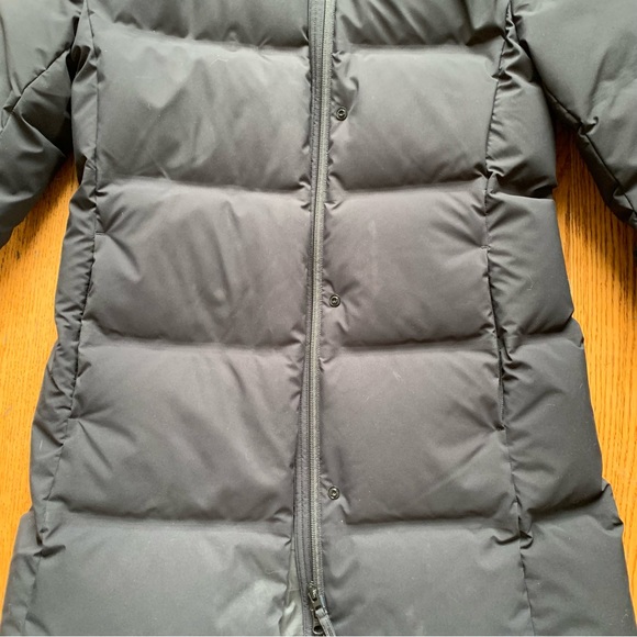 UNIQLO LIGHTWEIGHT PUFFER COAT - Picture 4 of 6